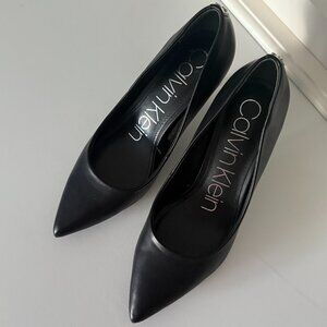 CK Black dress pumps Sz 7.5 M